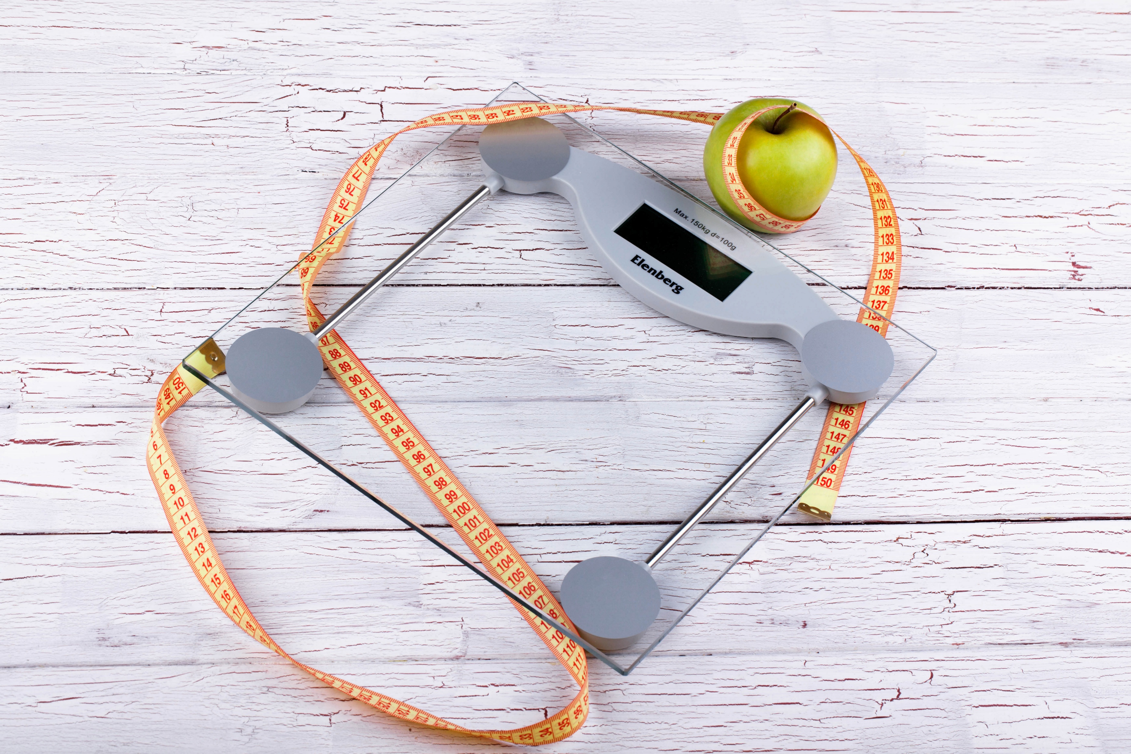 Scale and measuring tape